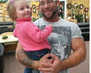 Caring Parents Get Huge Tattoos To Match Their Daughter’s Birthmark!