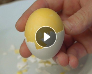 Ever Heard Of Scramboiled Eggs? Wait What? Sounds Crazy But This Is GENIUS