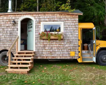 The Tiny Home Inside This School Bus Will Blow Your Mind