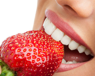 How Strawberries Help You Get White Teeth