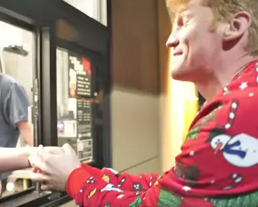 Fast-Food Workers Get Ambushed By Drive-Thru Christmas Carolers!