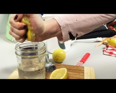 Make Homemade Mouthwash with just Lemon, Cinnamon and Water