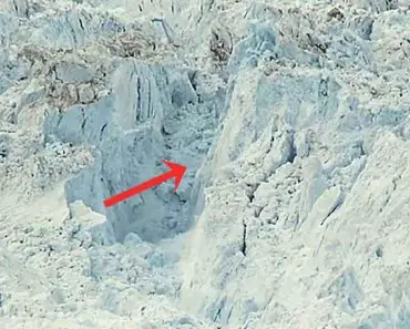 A Massive Ice Glacier Started To Calve. What The Footage Reveals Is Absolutely Breathtaking