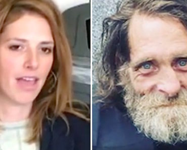 She Tries to Befriend a Sad Homeless Man, But He Brushes Her Off. 2 Weeks Later, She Comes Back