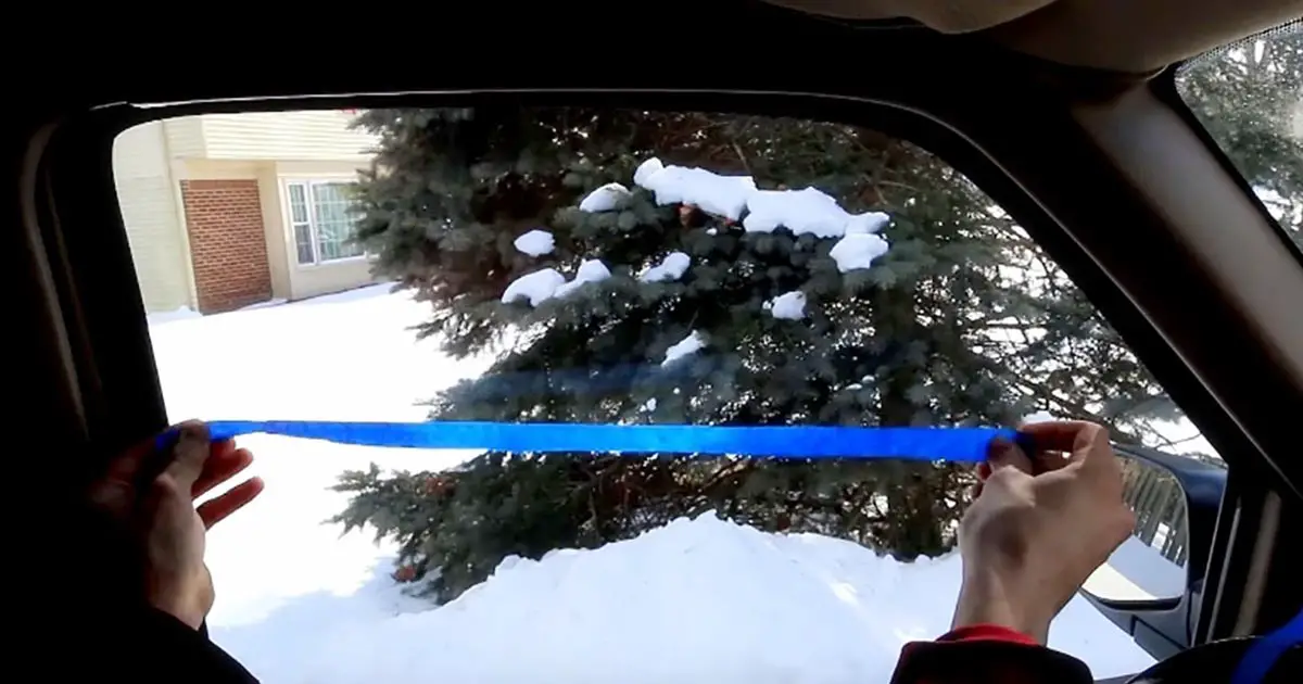 With A Simple Piece of Tape, Man Shows How to Instantly Defog Windows for Good