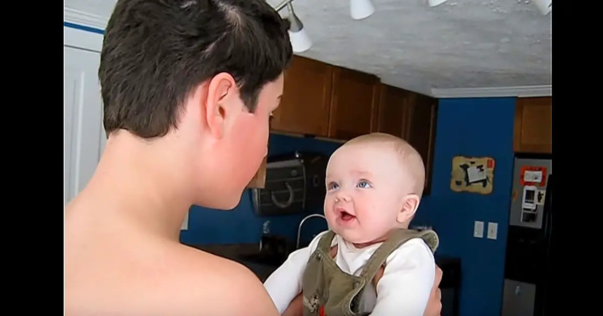 Big Brother Hears Michael Bublé On Radio. Grabs Baby for Move That’s Melting Everyone’s Heart